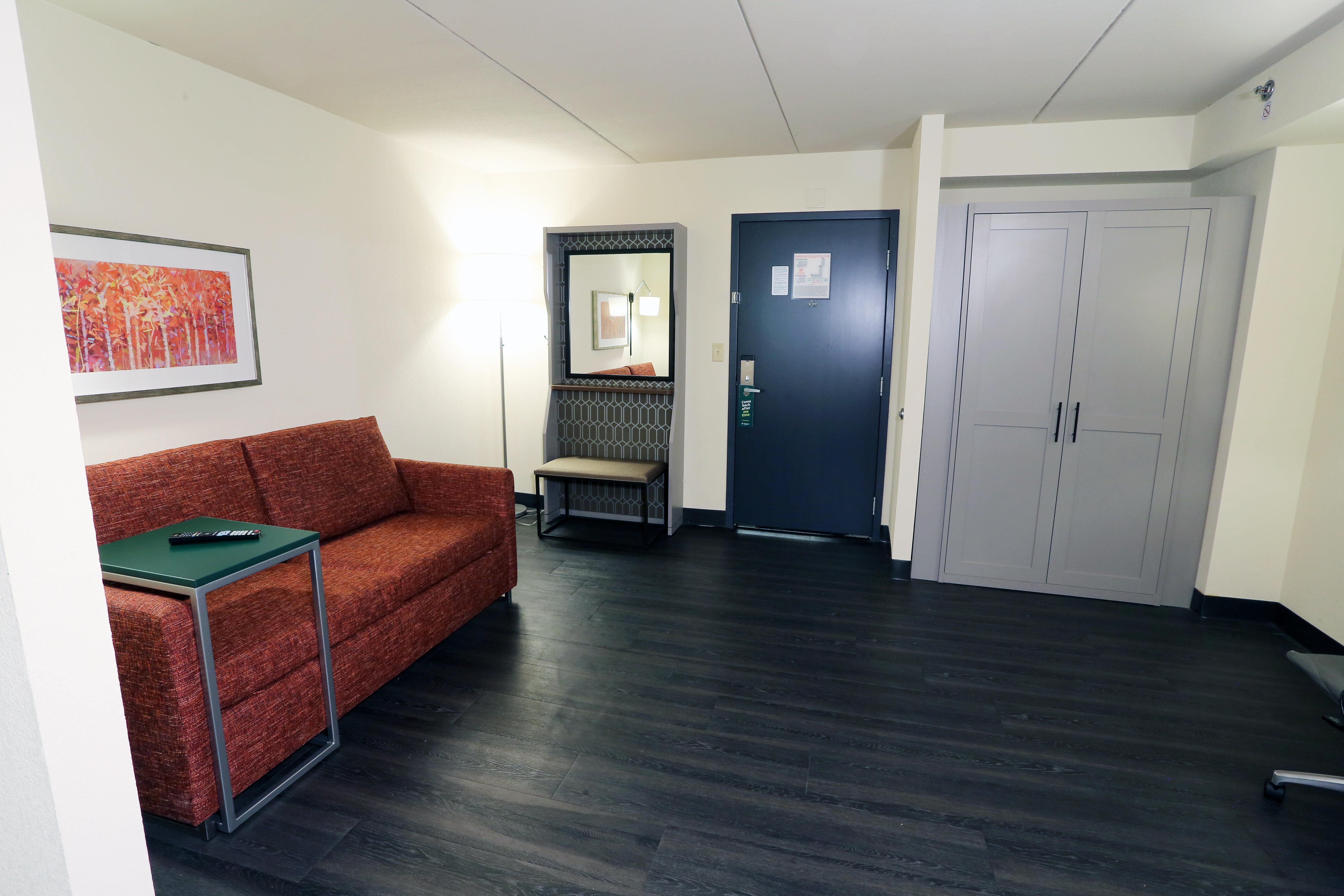 By Ihg 3* Champaign