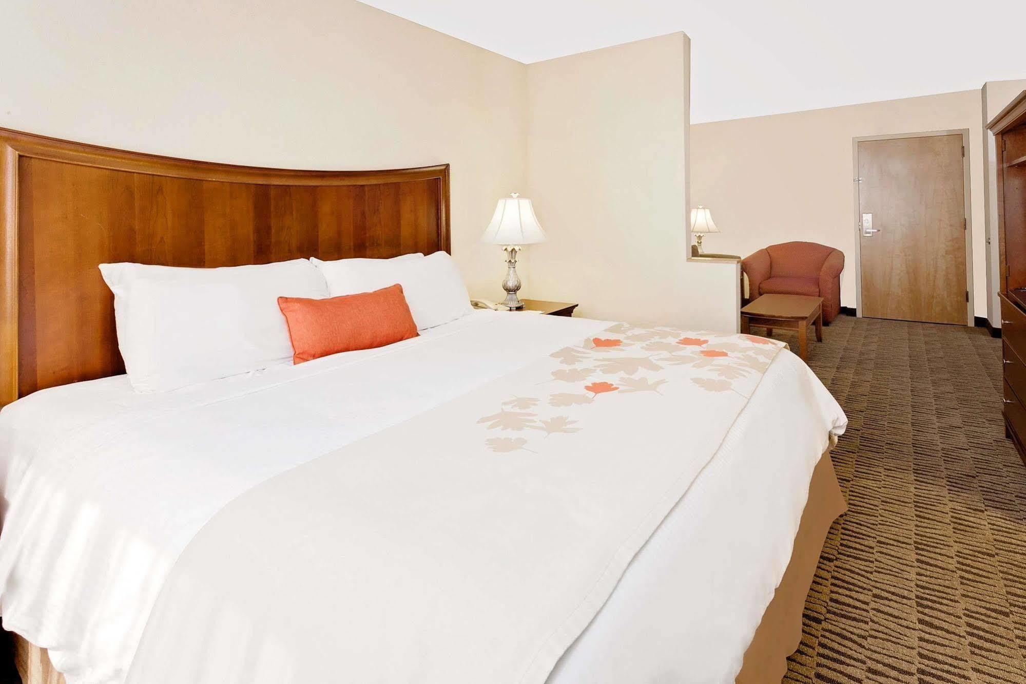 By Ihg Hotel Champaign